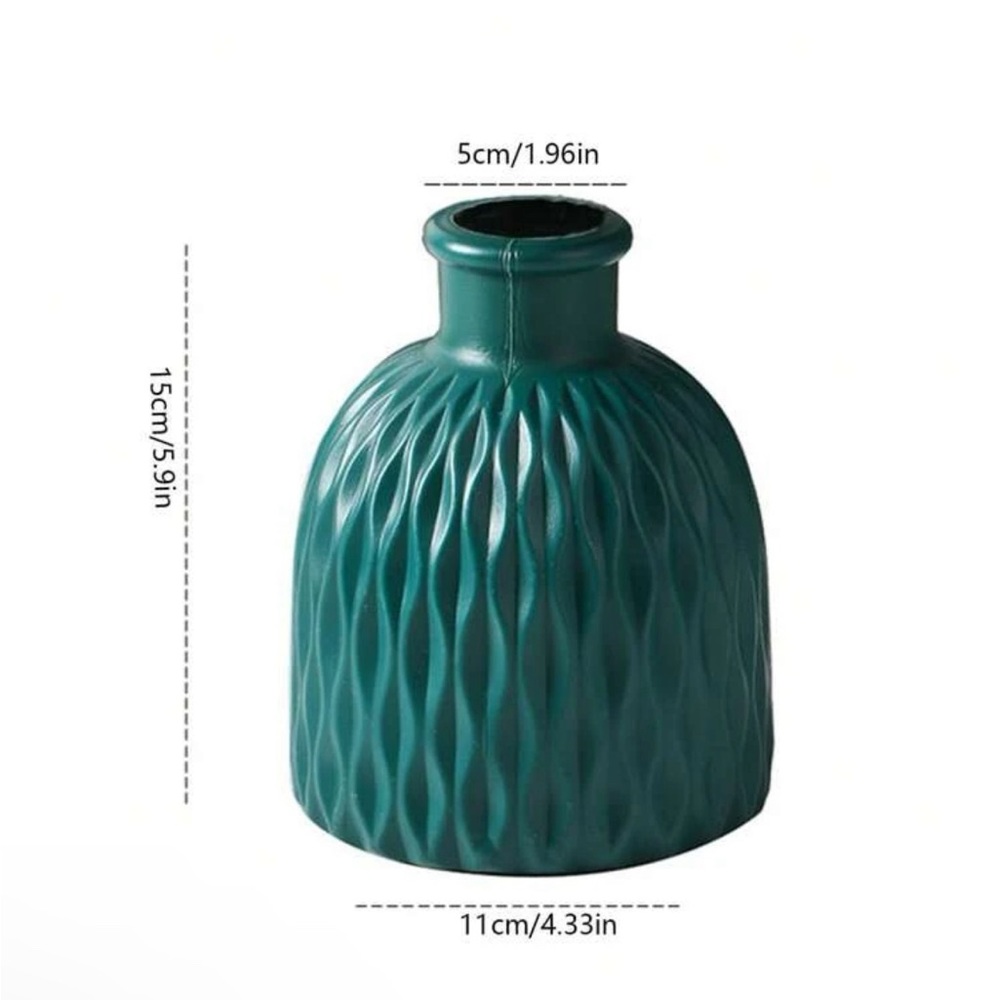 Vase - Picture 2 of 2